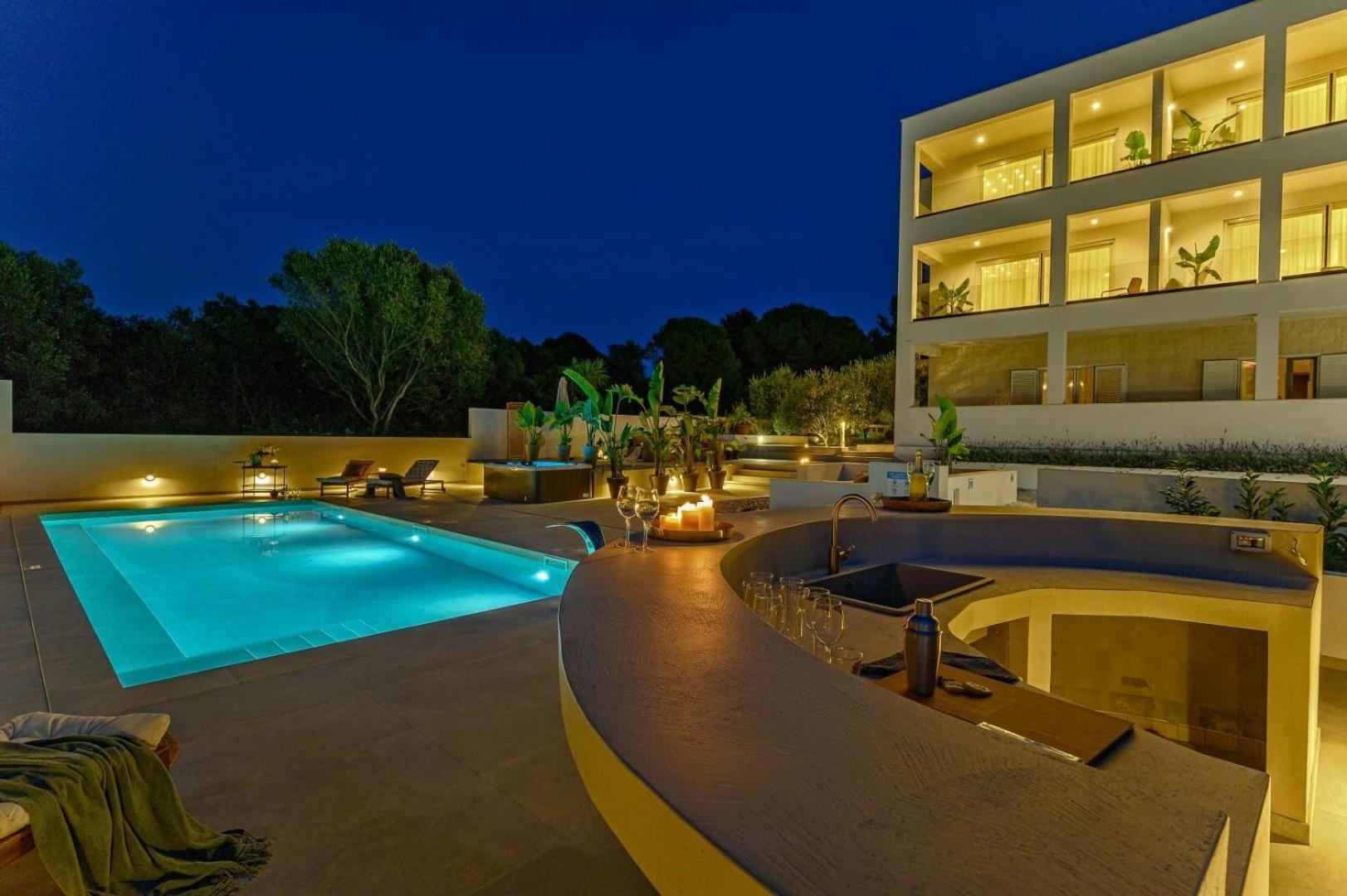 Luxury Villa Del Sogno With Pool, Jacuzzi, Parking Okrug Gornji Exteriér fotografie