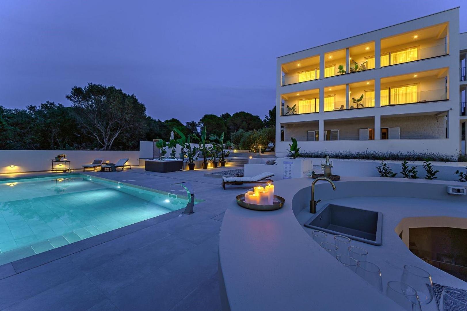 Luxury Villa Del Sogno With Pool, Jacuzzi, Parking Okrug Gornji Exteriér fotografie